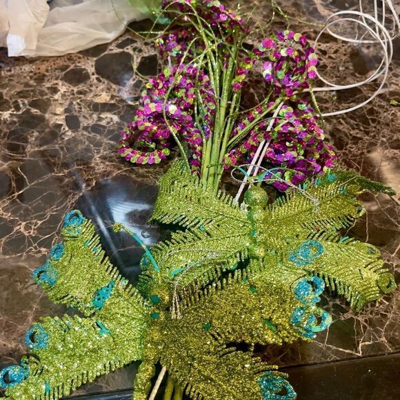 Green Ornament Bundle! - Picture 10 of 16